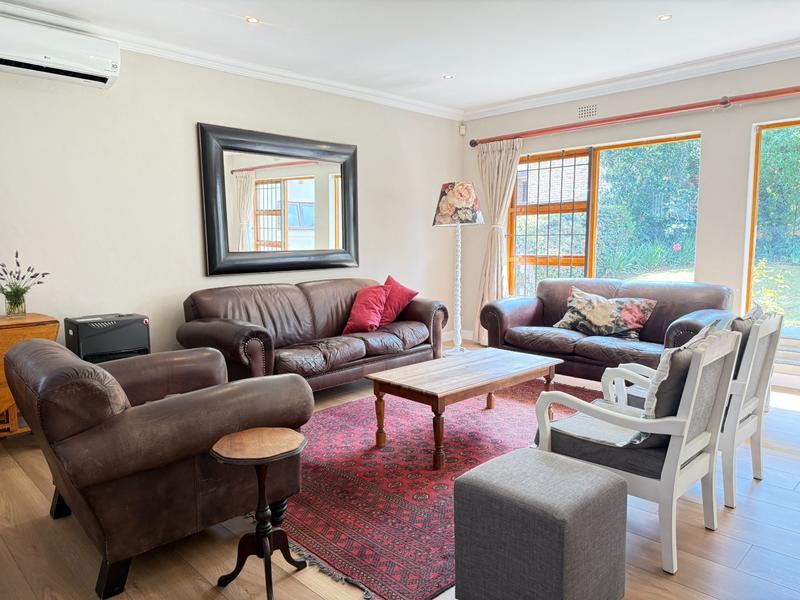 4 Bedroom Property for Sale in Panorama Western Cape